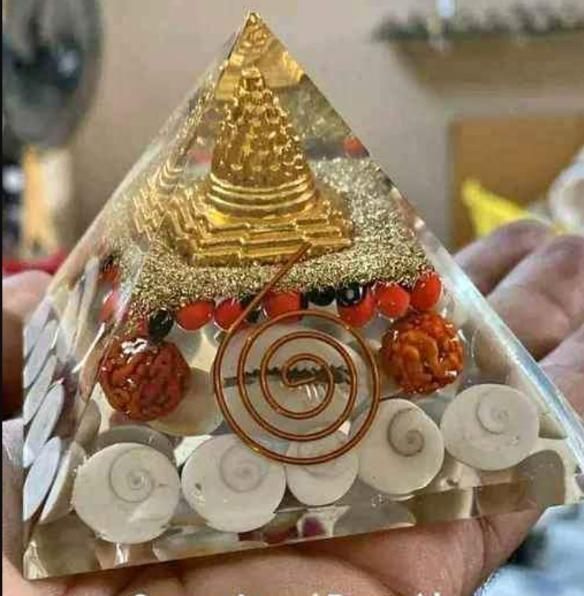 Dhan Laxmi Pyramid